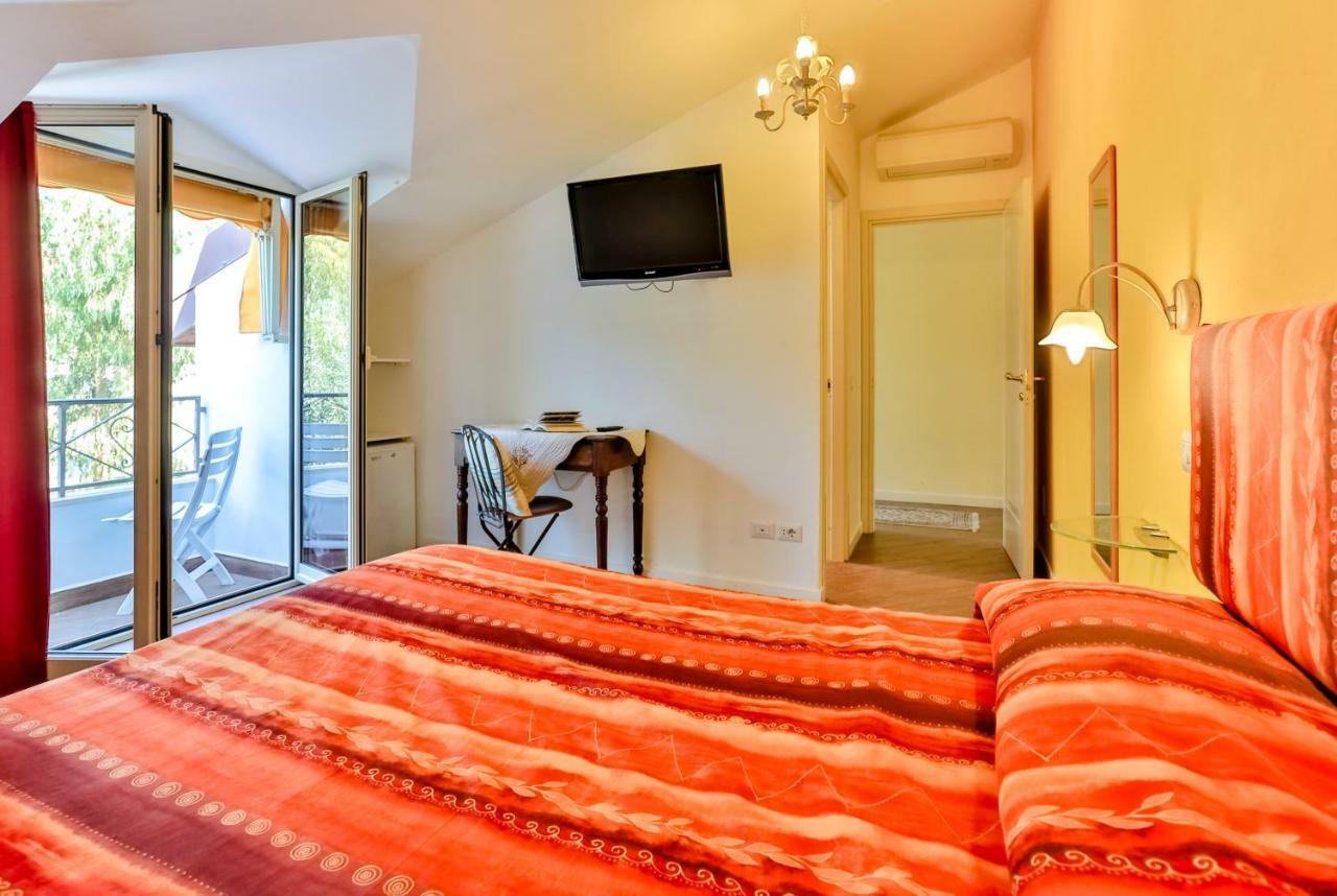 Cà De Rossana Bed&Breakfast Sanremo Ngoại thất bức ảnh